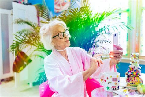 life advice from 88 year old instagram star baddiewinkle
