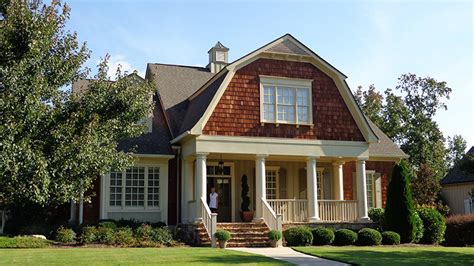 exterior front  gambrel house gambrel style gambrel barn gambrel roof dutch colonial