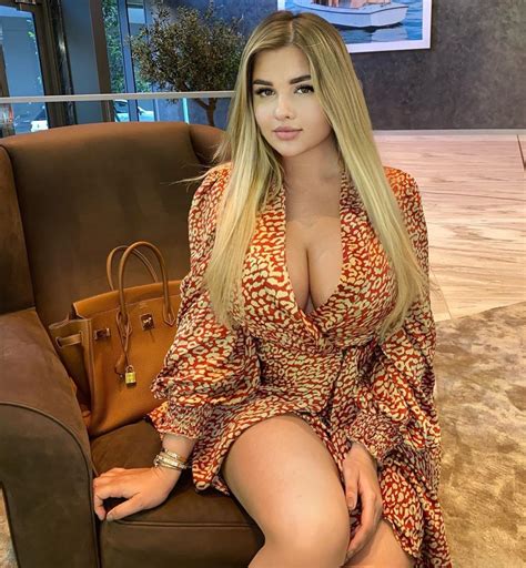 anastasia kvitko cleavage the fappening leaked photos