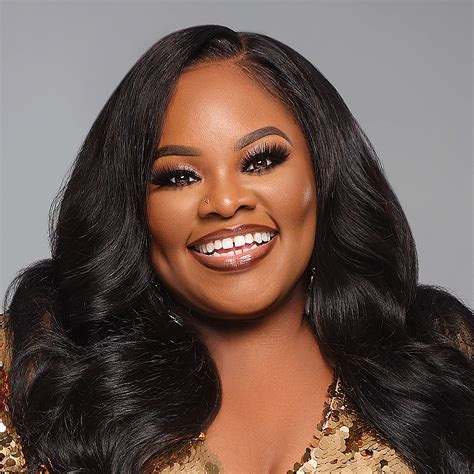 tasha cobbs leonard  ecouter ou acheter sur amazon  des maintenant