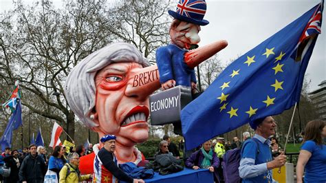 hundreds  thousands march  london  demand  brexit referendum
