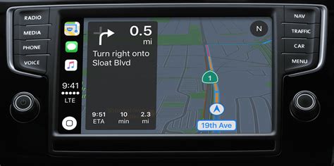 apple carplay adds shortcuts     apps