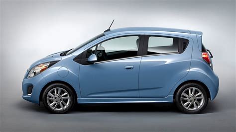 Сколько потребляет топлива Ravon R2 Chevrolet Spark