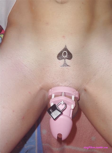 sissy queen of spades 30 pics
