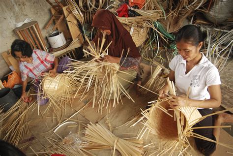 teknik  pembuatan kerajinan  bambu ide penting