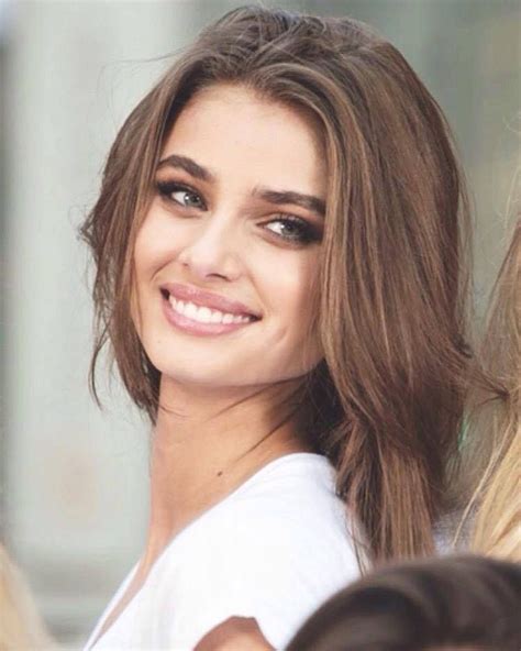 Taylor Hill Style Taylor Marie Hill Beautiful Smile Gorgeous Hair