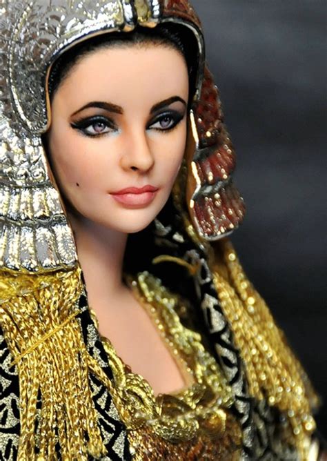 Top Toys Great Ts Barbie Cleopatra Elizabeth Taylor