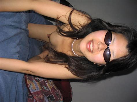 sunglasses amateur homemade nude photos sexmenu