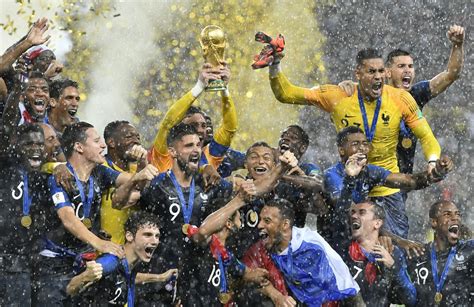 vive la france les bleus capture classic world cup final with 4 2