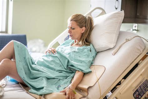 wife feels betrayed  husband brings  mom   delivery room