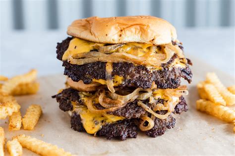 trill burgers  making  houston return arguably  citys  burgers   rodeo hit