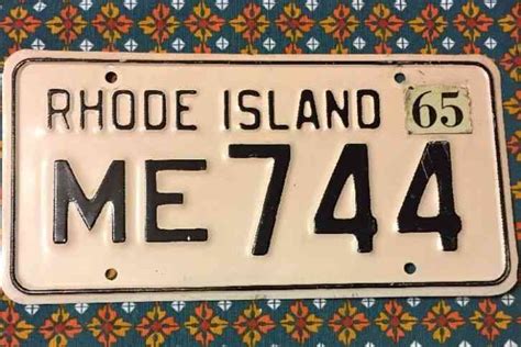 rhode island  car license plate