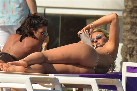 danielle armstrong sexy 5 photos thefappening