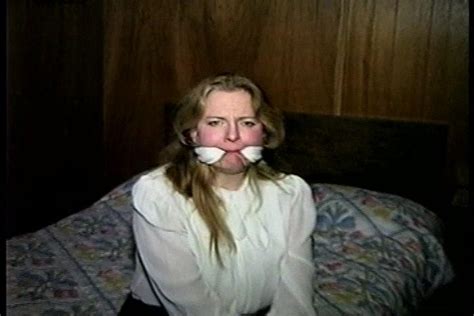 30 yr old bbw single mom is cleave gagged