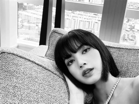 blackpink lisa is now the first official global ambassador of luxury