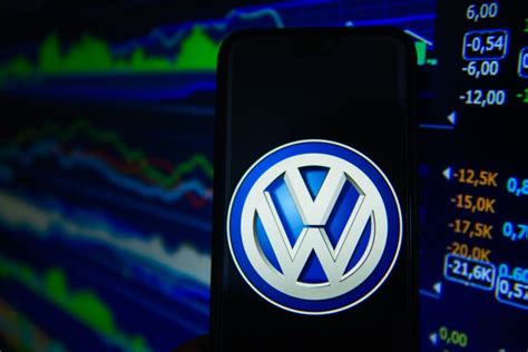 ipg eliminated  global vw review  deutschs  year relationship  automaker