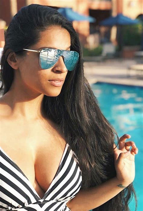75 Hot Pictures Of Lilly Singh Show Off Her Sexy Fit Youtuber Body To