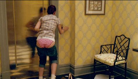 scarlett johansson nuda ~30 anni in the nanny diaries