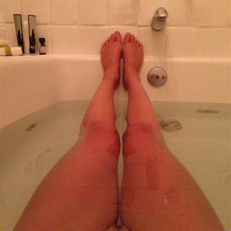 yvonne strahovski nudes leaked shows off her shaved crotch pics
