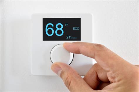 programmable thermostats top  benefits pitstop fuels