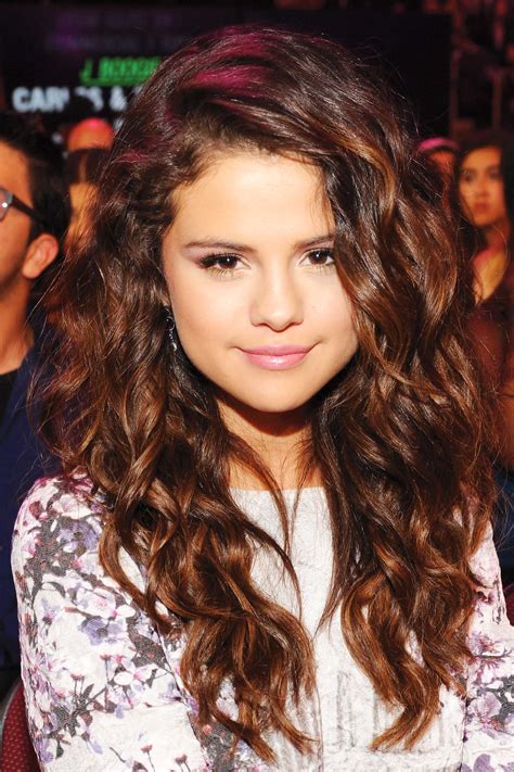 27 best of selena gomez hairstyles hairstyles for women