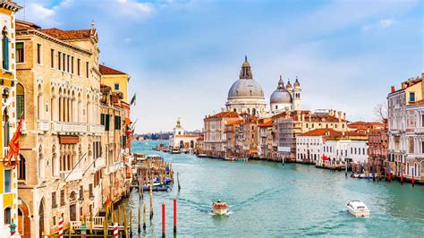 the beauty of the grand canal in venice italy