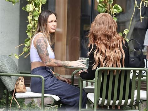 Bachelor Rejects Roxi Kenny And Zoe Clare Mcdonald Enjoy Lunch In