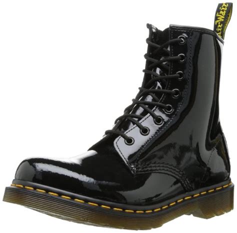 dr martens womens  originals  eye lace  boot pretty  boots fabulous womens boots