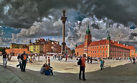 Old Town Warsaw Poland Sigmunts Column In The Center Of