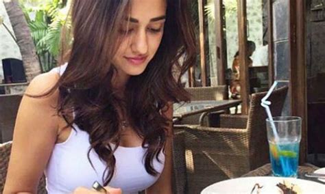 disha patani latest beautiful instagram photo