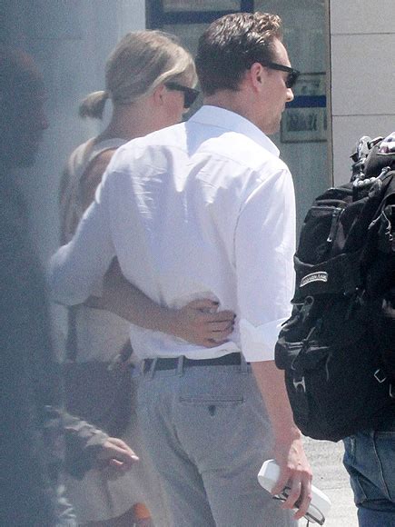 taylor swift and tom hiddleston take their jet set romance to italy