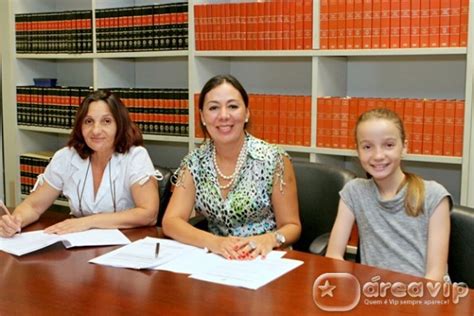 anna livya padilha assina contrato com o sbt para integrar elenco de chiquititas Área vip