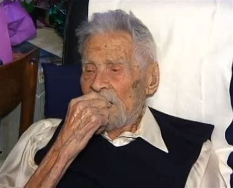 oldest man   world  year   york resident dies njcom
