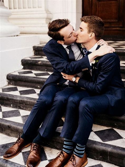 Muse Photo Poses For Couples Cute Gay Couples Men Kissing Sensual