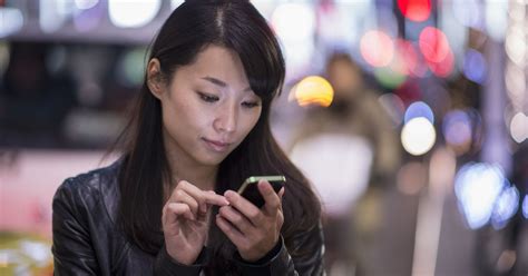 8 physical risks of too much screen time huffpost