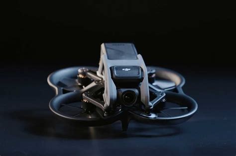 dji avata  drone fpv compact pour des vols en immersion