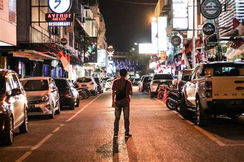 kampung bule in batam best bars and hotels jakarta100bars nightlife