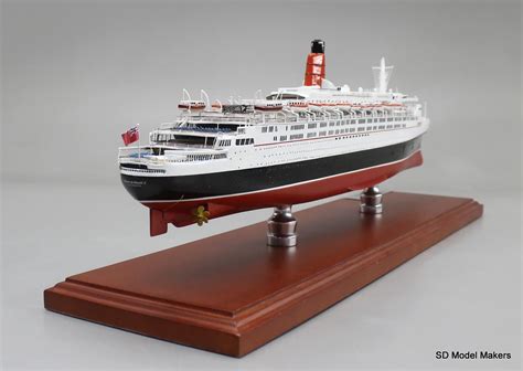 sd model makers ocean liner cruise ship models rms queen