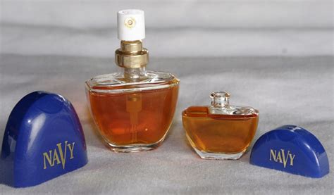 vintage  navy cologne spray perfume  oz   oz women  dana fragrances