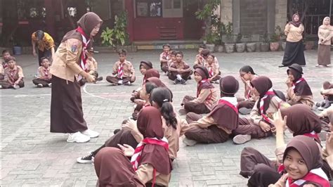 Sejarah Pramuka Di Indonesia Pendidikan Kepramukaan Sd Uts 5d