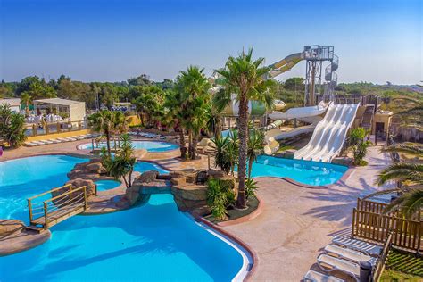 fictiv cret pur camping en espagne avec parc aquatique adelaide pieton