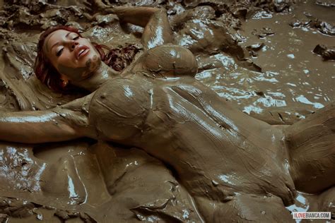 instantfap bianca beauchamp mud bath