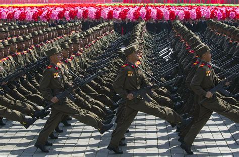 north korean soldiers marching  perfect formation pics