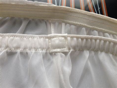 adorable 1950 s kayser white nylon and lace granny panties~pillow tab