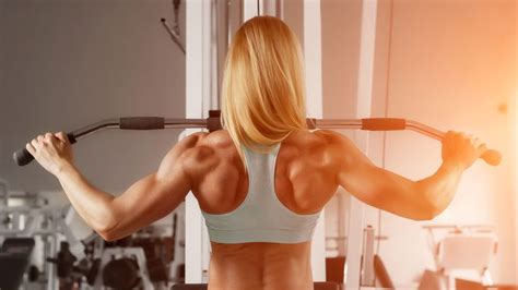 the fall and rise of the lat pulldown