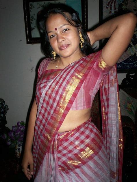 Aunty Blouse Images Aunty Tight Blouse Open Expose Boobs