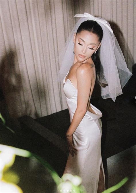 Ariana Grande Has Finally Shared Her Wedding Photos Wedding Ideas