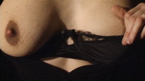 Nude Video Celebs Leeloo Nude Histoires De Sexe S 2009