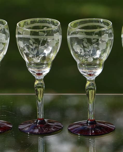 Vintage Etched With Ruby Red Foot Wine Glasses Set Of 5 Circa 1950 5