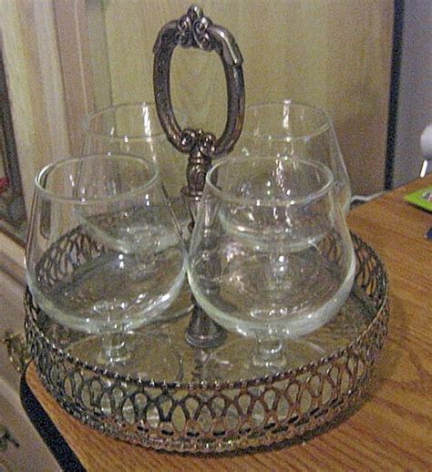 Four 1960 S Clear Glass Cordial Pedestal Glasses With Silver Metal Tray